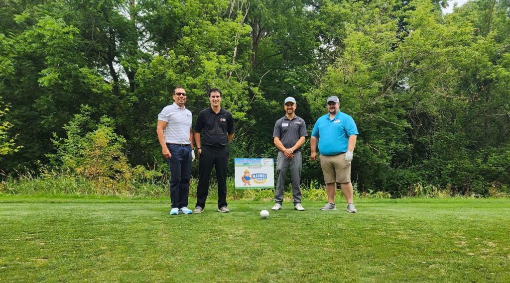 Maumee-River-Roofing-Team-A-Hope-Center-golf-outing