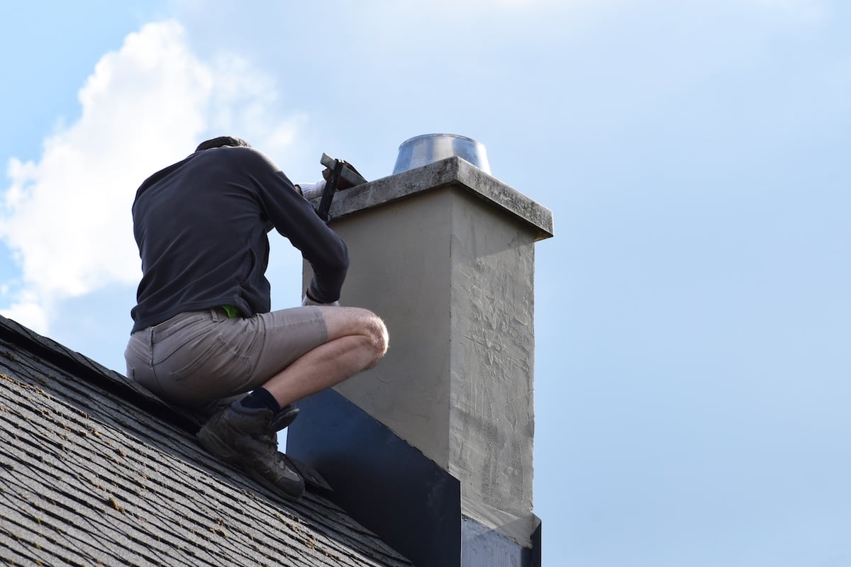 repair chimney roof flashing
